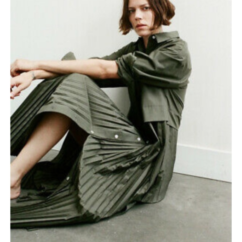 Pleated Midi Dress Zara